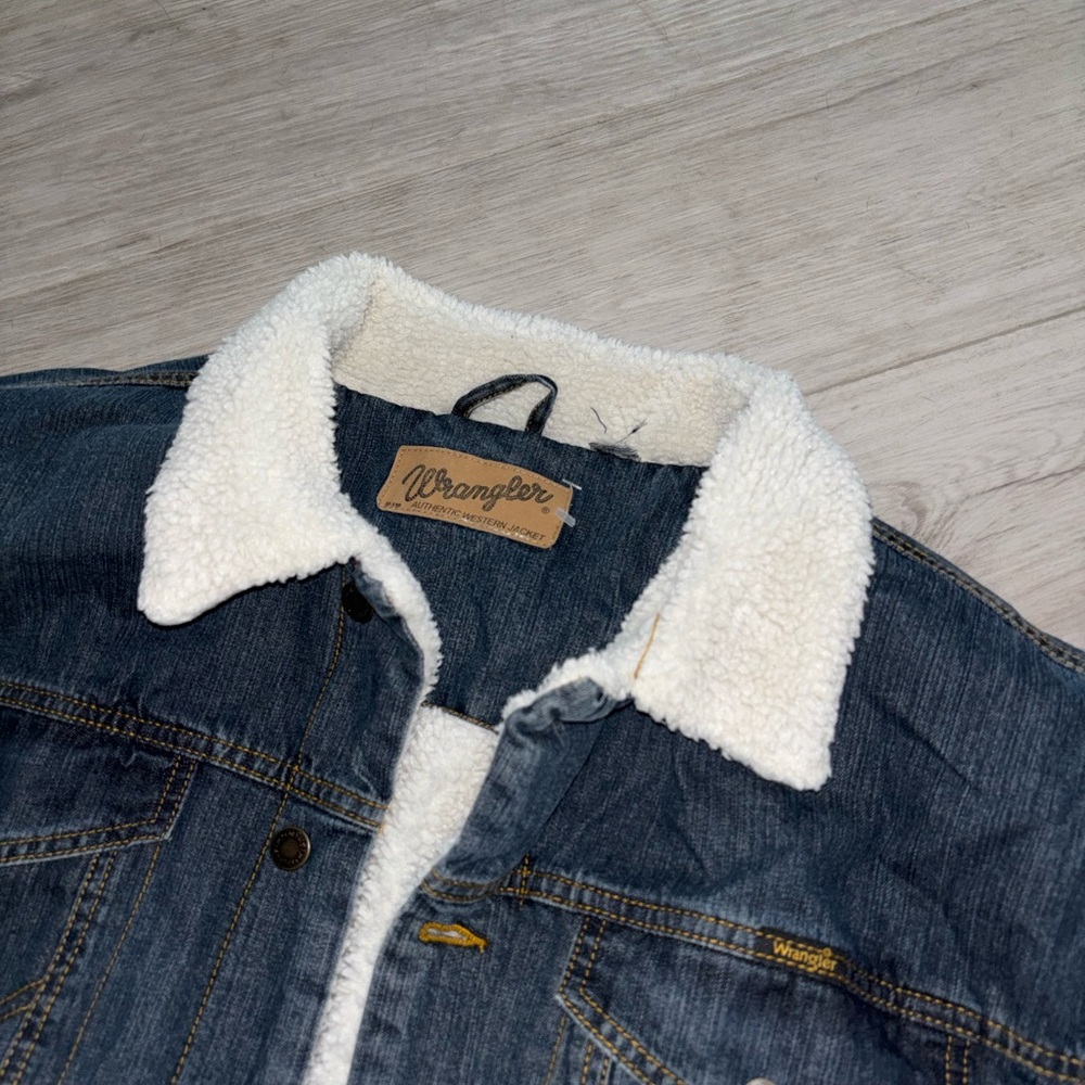Wrangler Blue Denim Jacket with Cream Sherpa Collar